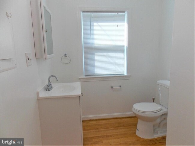 Building Photo - 6409 Higham Dr