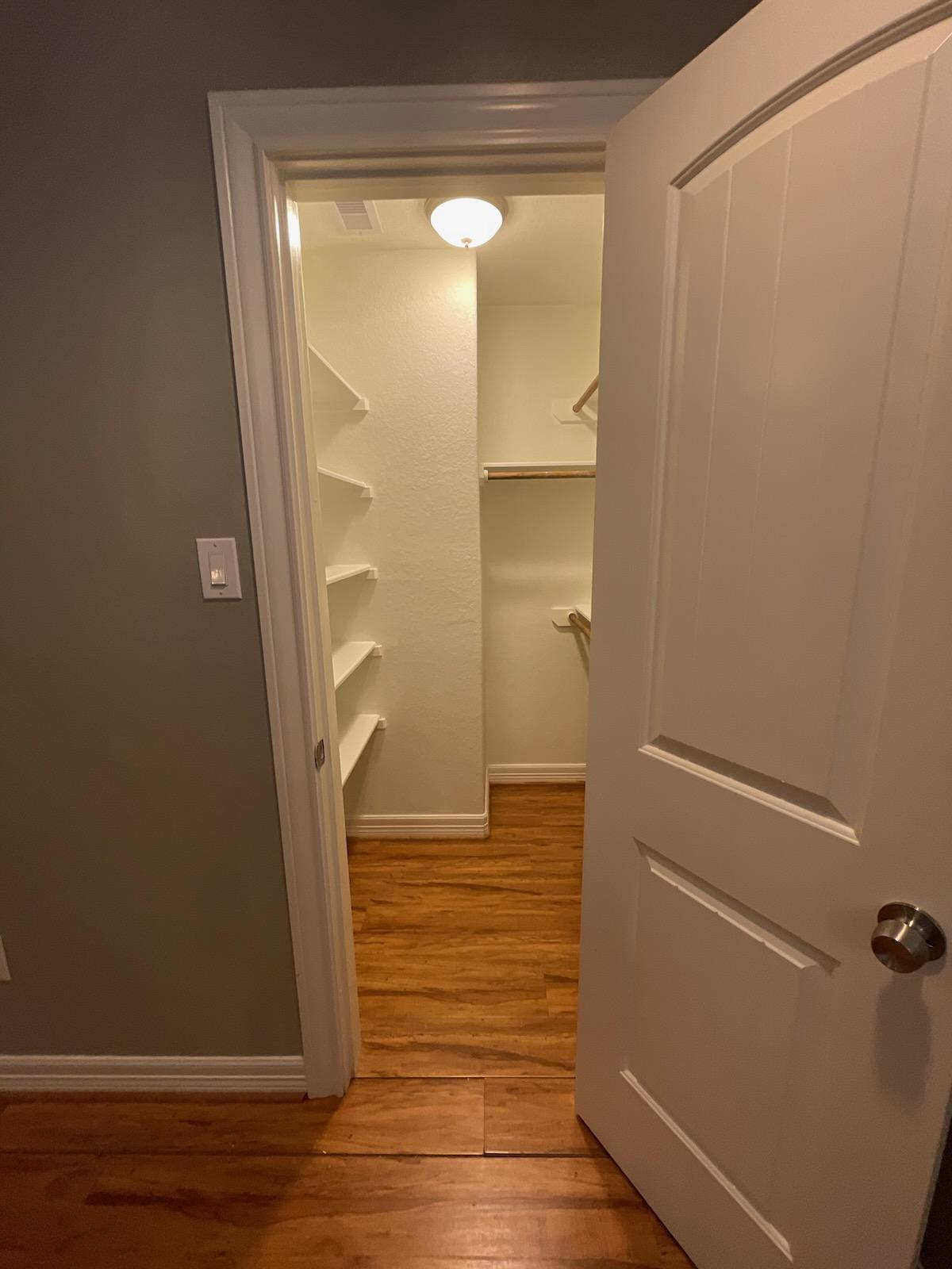 Building Photo - 119 Weldon St