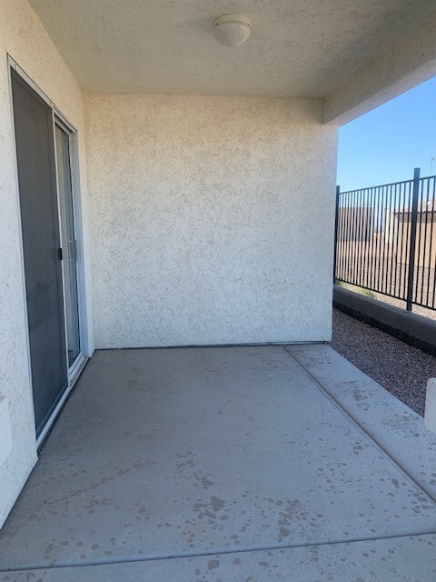 Building Photo - 3424 Sunriver Rd