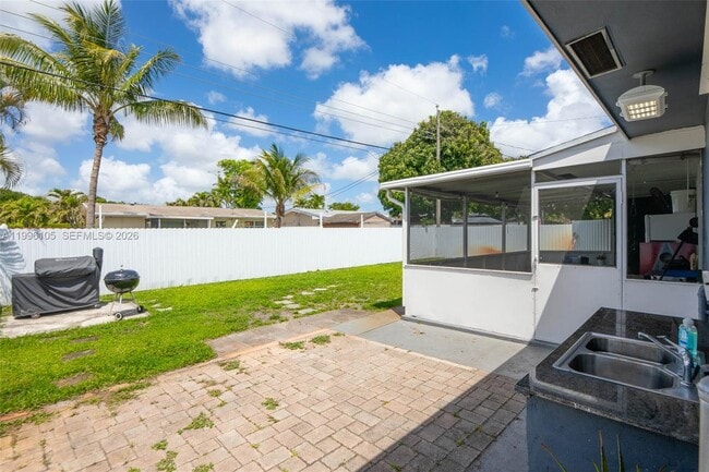 Building Photo - 8461 NW 16th St