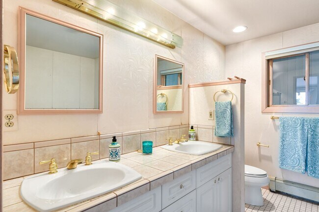 Building Photo - Fantastic South Hill Home for Rent!!!!