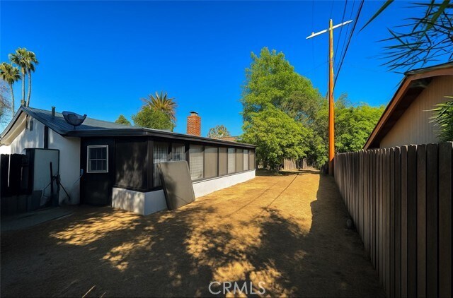 Building Photo - 16500 Simonds St