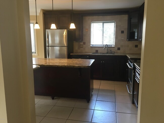 Building Photo - 132 Tern Ct