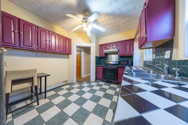 Building Photo - 31 Seattle St