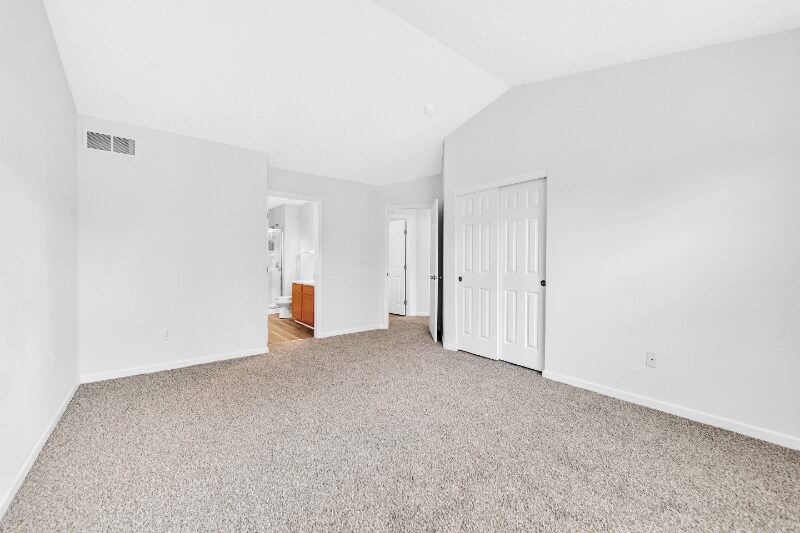 Building Photo - 489 McPherson Dr