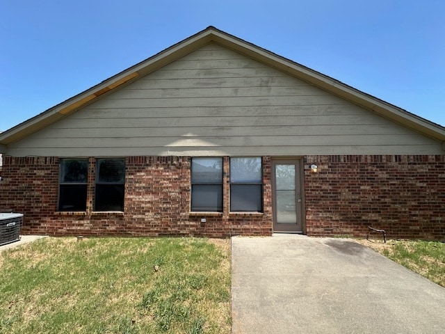 Building Photo - 10305 Plymouth Ct