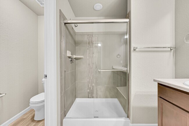 Building Photo - $2,040.95 -  3 bed, 2.5 bath Townhome in CO Springs with Central AC!