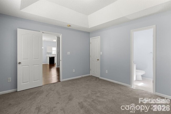 Building Photo - 6828 Ayrshire Glen Pl