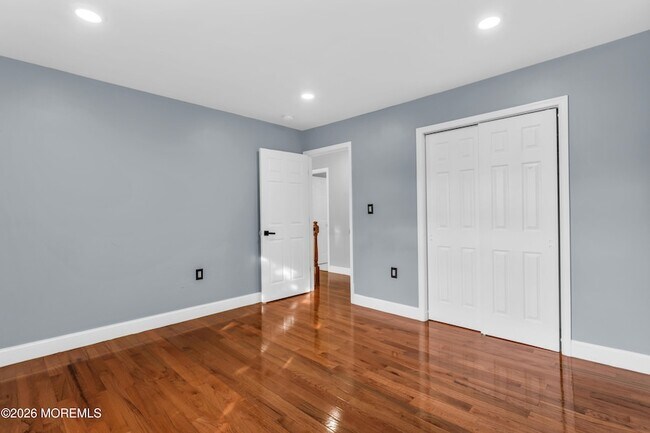 Building Photo - 4 Reuben Ct