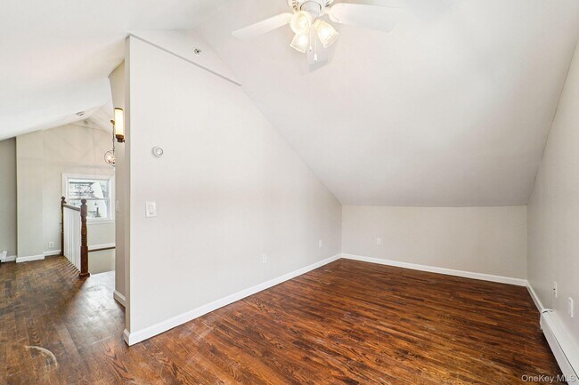 Building Photo - 60 Elysian Ave