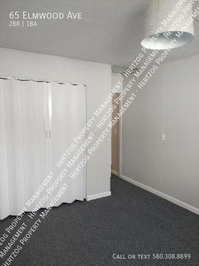 Building Photo - 65 Elmwood Ave