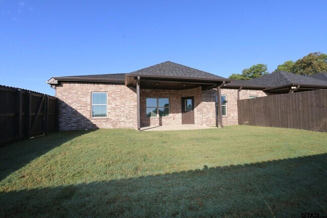 Building Photo - 11170 County Rd 167