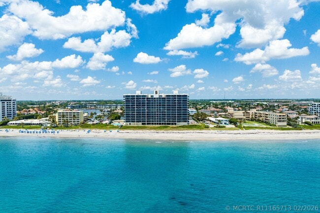 Building Photo - 2727 S Ocean Blvd
