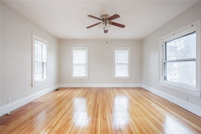 Building Photo - 1874 Blossom Rd