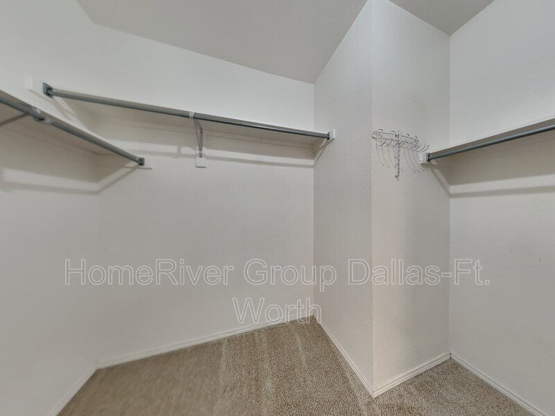 Building Photo - 10709 Lipan Trail