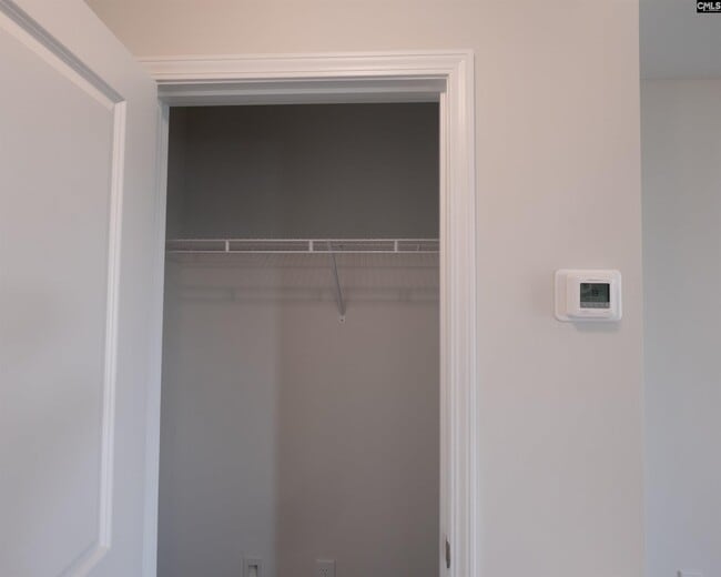 Building Photo - 929 S Desert Orch Ln