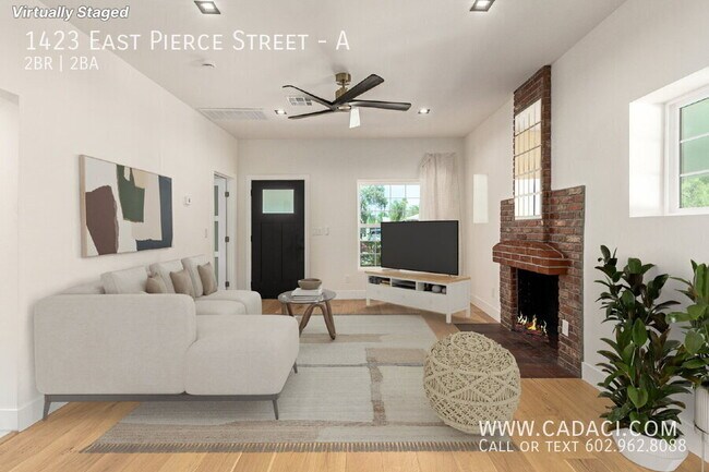 Primary Photo - 1423 E Pierce St