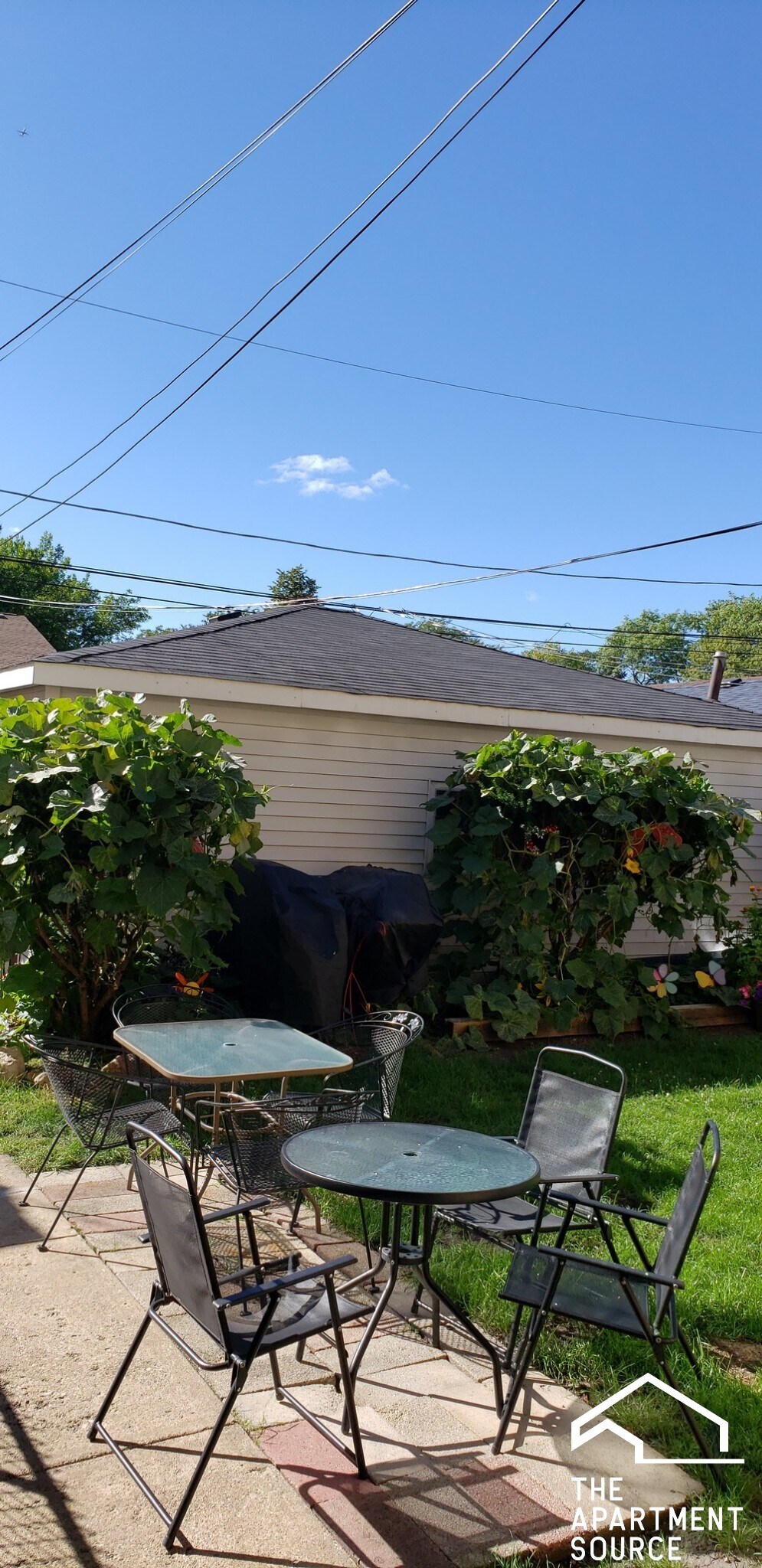 Building Photo - 4512 N Laporte Ave