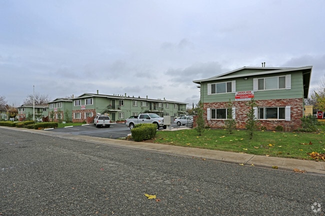 Primary Photo - Garden Vista Apartments