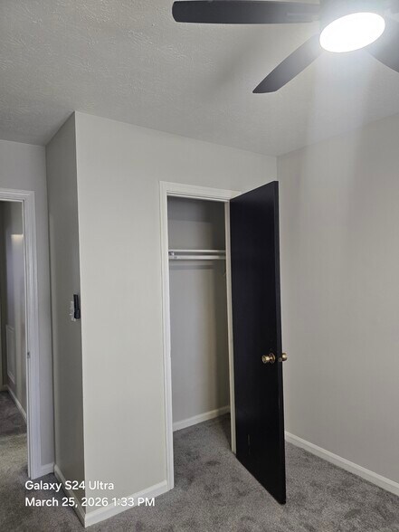 Building Photo - 1 Penn Cir