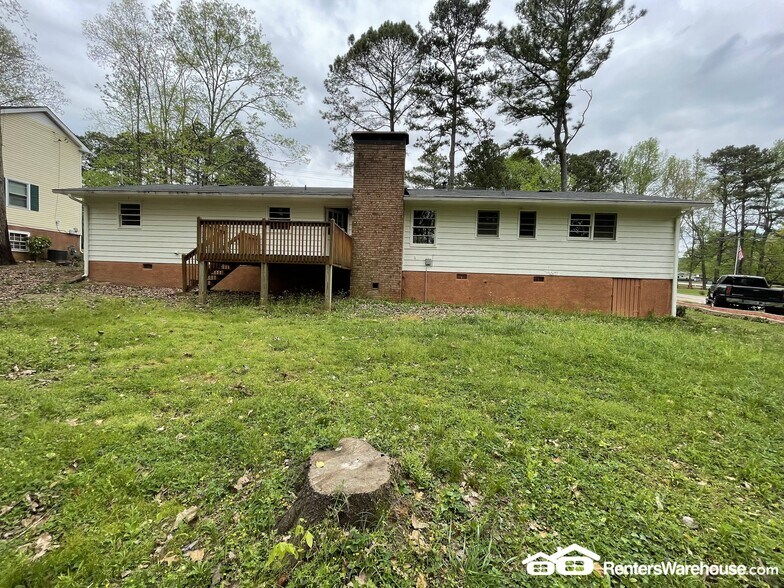Building Photo - 5619 Stewart Mill Rd