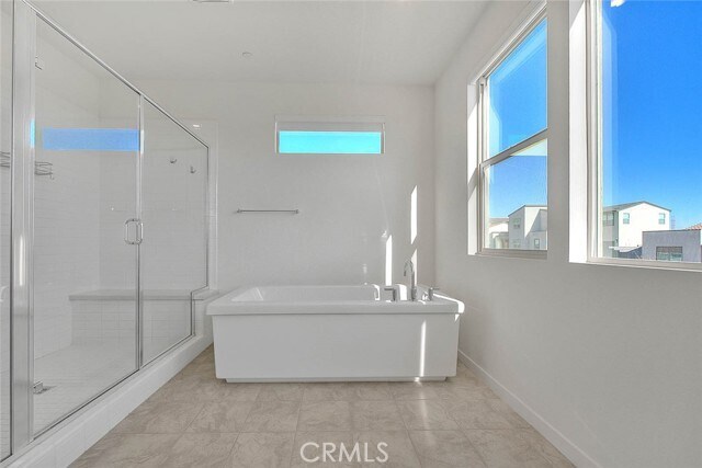 Building Photo - 15842 Butterfly Dr