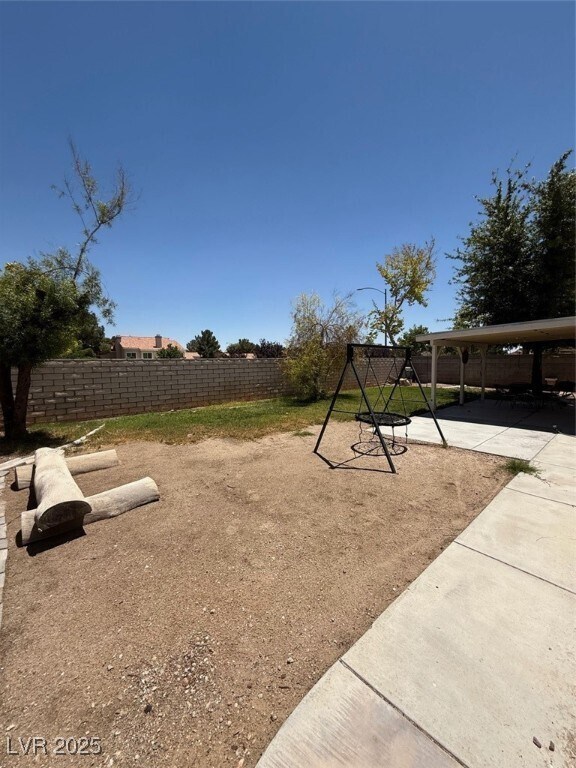 Building Photo - 5734 Indian Ridge Dr