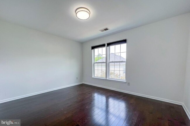 Building Photo - 3909 Beeker Mill Pl