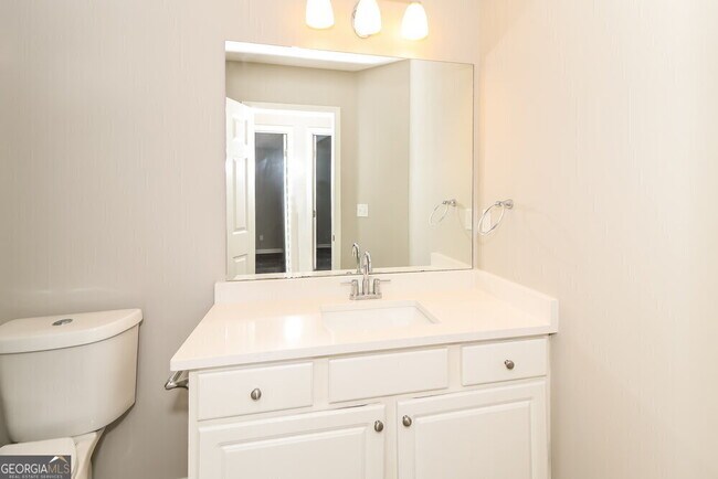 Building Photo - 1295 Mill Shyre Way