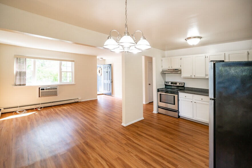 Brookside Garden Apartments 4 Brookside Dr E Harriman NY 10926