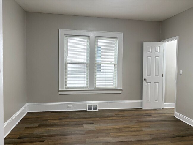 Building Photo - 3 Bedroom, 2 Bathroom House in Reidsville!