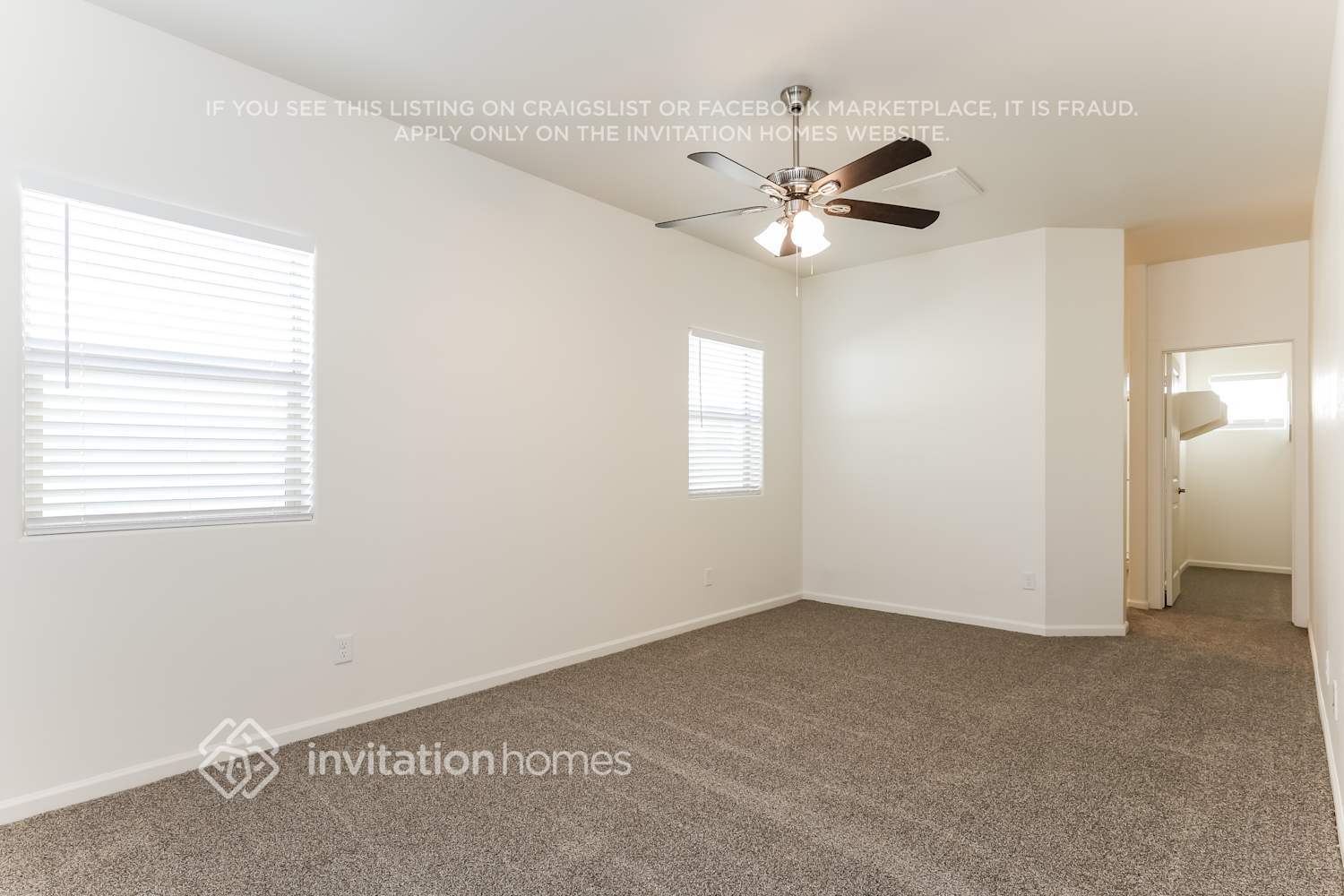 Building Photo - 16440 S 10th St