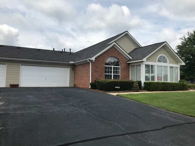 Building Photo - 4402 Orchard Trce