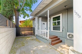 Building Photo - 1333 S Park Ave