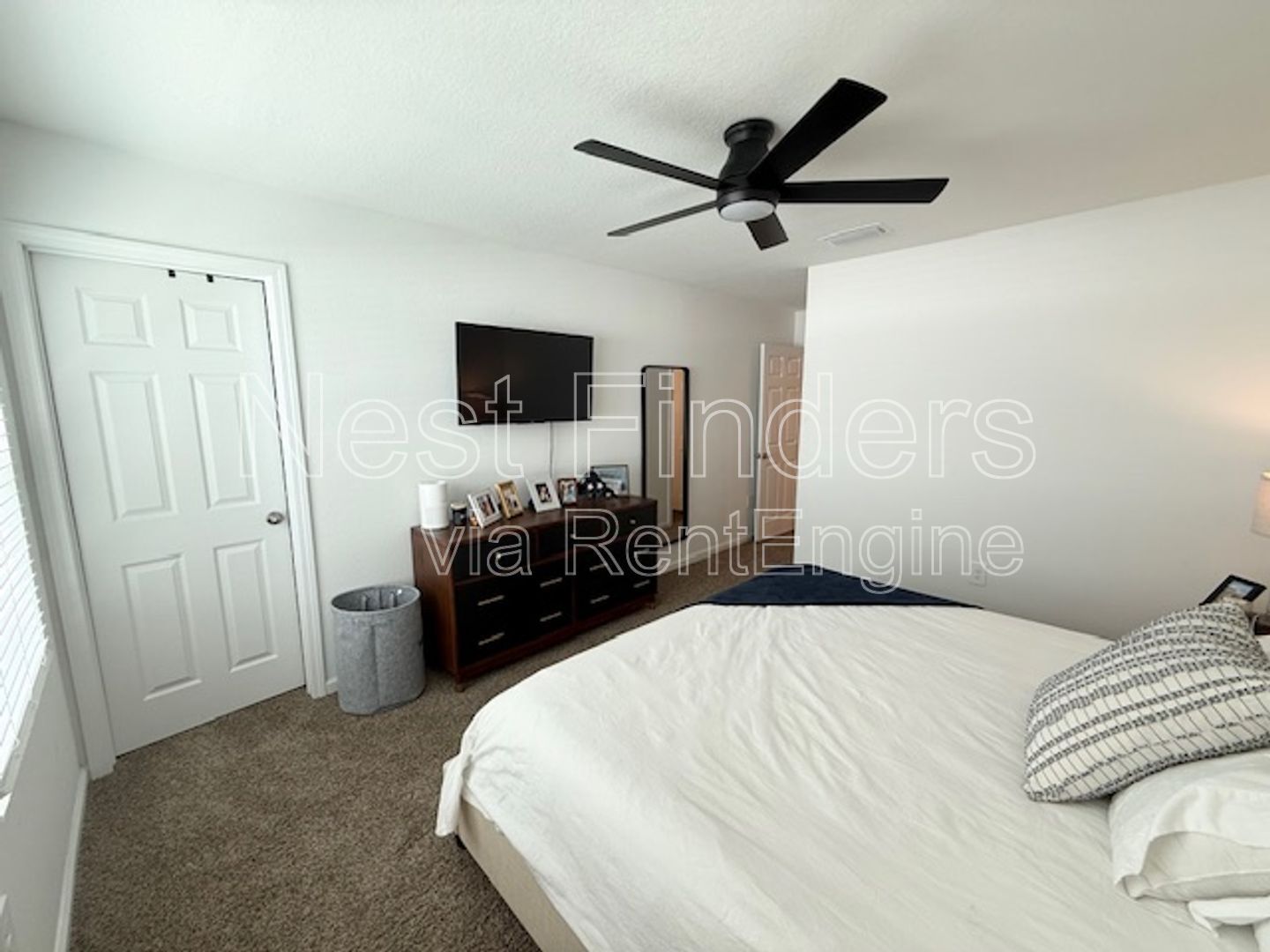 Building Photo - 12743 Barrack Ln