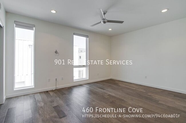 Building Photo - 460 Frontline Cove