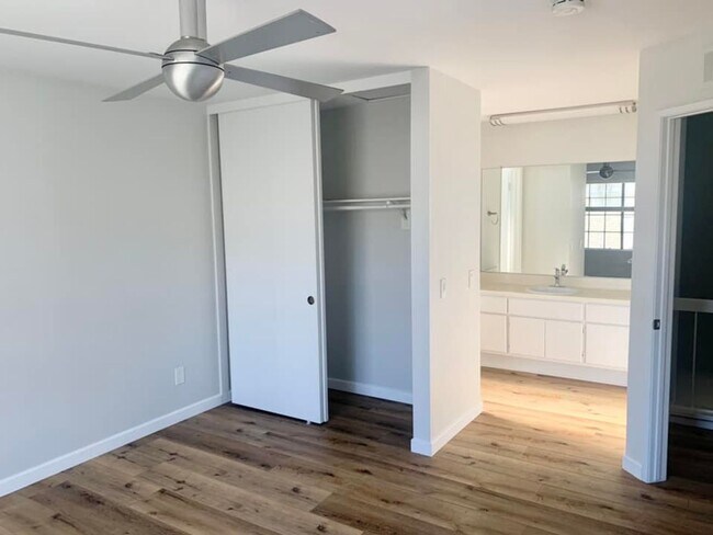 Building Photo - Lovely Carlsbad Home in the Gated Community of Harbor Point