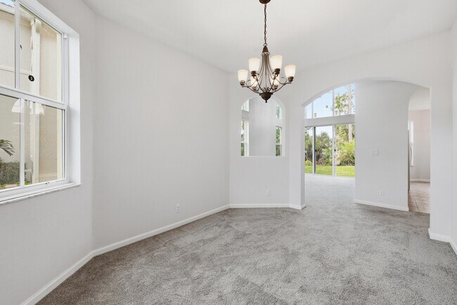 Building Photo - 5601 Spanish River Rd