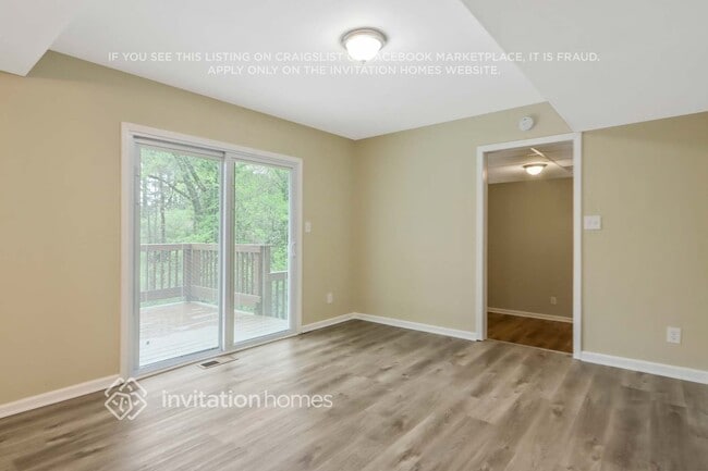 Building Photo - 4116 Emerald Lake Dr