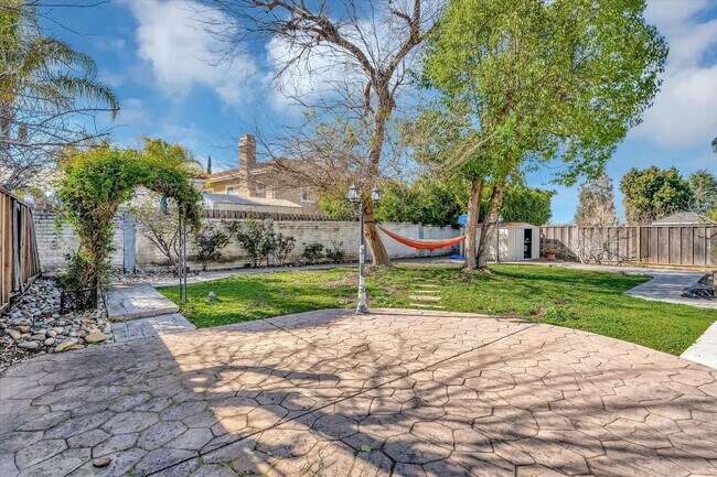 Building Photo - Wow! What a Great Home! Coming Soon!