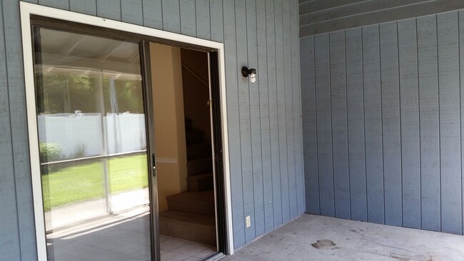 Building Photo - 145 Beaver Pond Loop