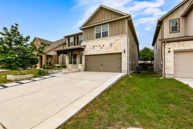 Building Photo - 14202 Alloro Dr