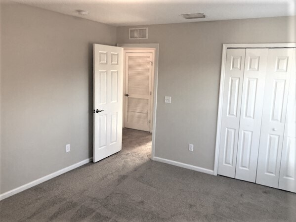 Building Photo - 3962 Pebble Brooke Circle