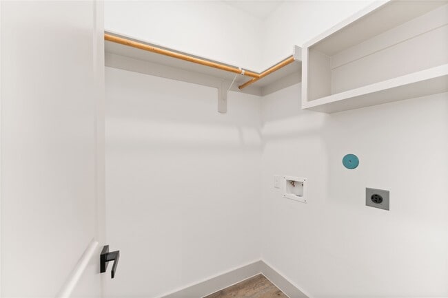 Building Photo - 113 Gans St