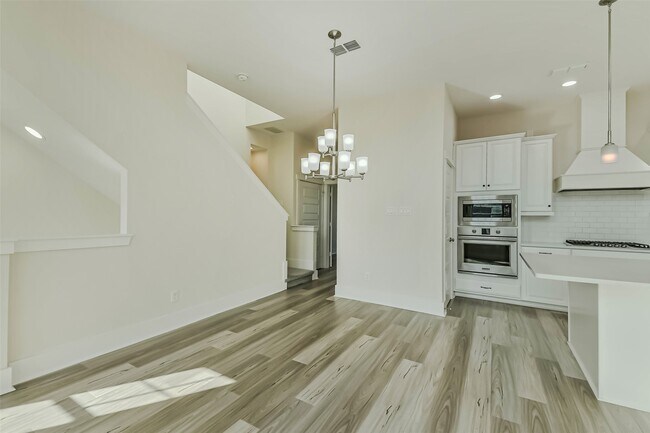 Building Photo - 12542 Malachite Wy