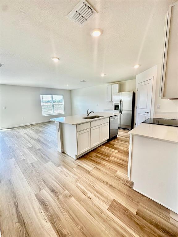 Building Photo - 5844 SW 132nd Pl