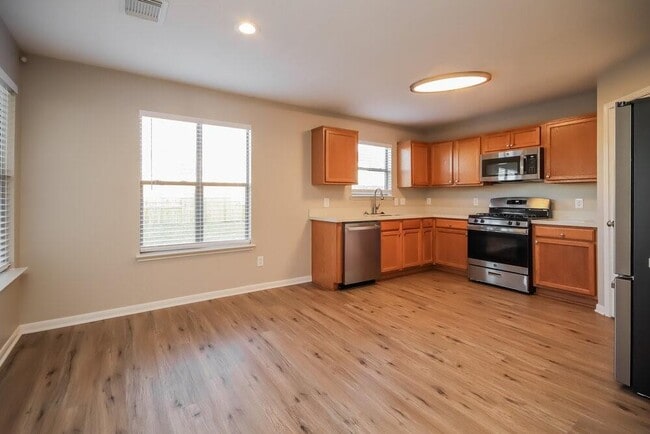 Building Photo - 21623 Mossey Pines Ct