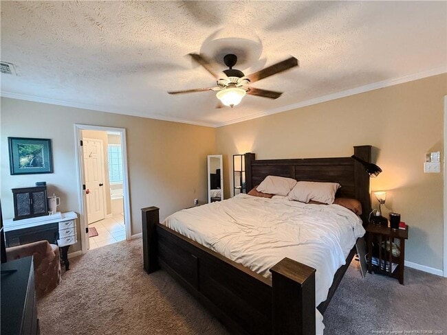 Building Photo - 728 Fairbluff Dr