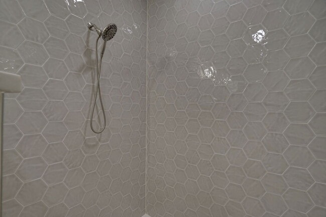 Building Photo - 112 Cardinal Wds