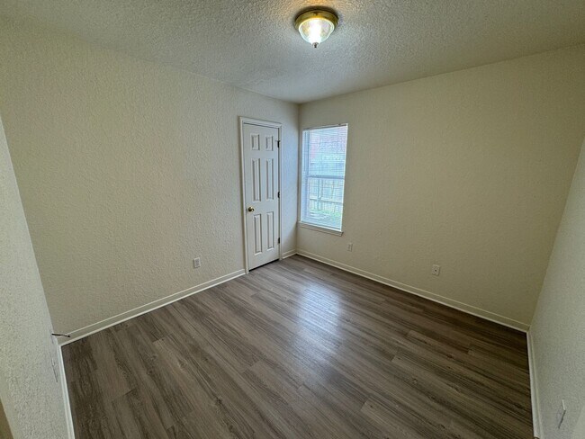 Building Photo - Apartment for Rent in Killeen, TX